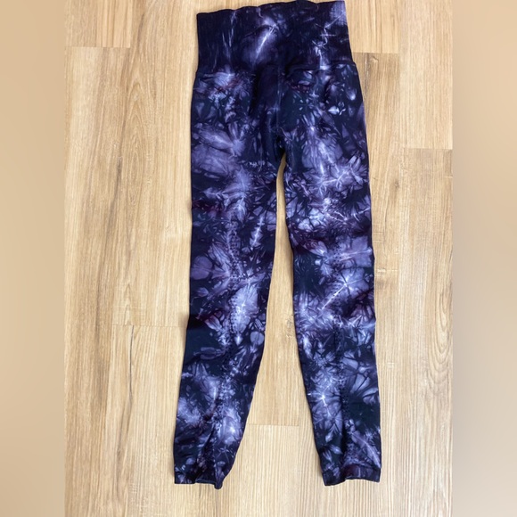 ❤️❤️ Free People FP Movement by Purple Jogger Leggings with Tie-Dye Pattern - Picture 5 of 10